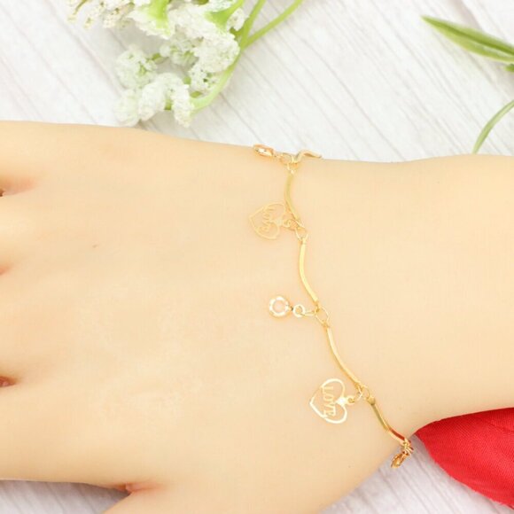 "Trendy Handmade Bracelet – A Thoughtful Gift for Girls & Women | UNVRC1005 - Picture 8 of 10